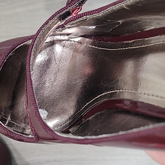 Alfani Women's Dark Burgundy Heels - Picture 8 of 8